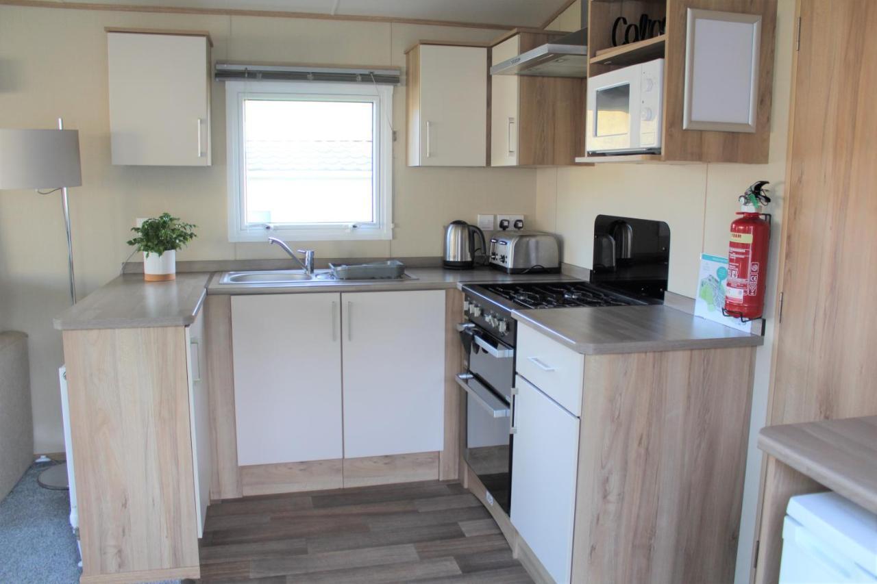 Newquay Bay Resort - Spacious - Sleeps 6 - Close To Porth Beach エクステリア 写真